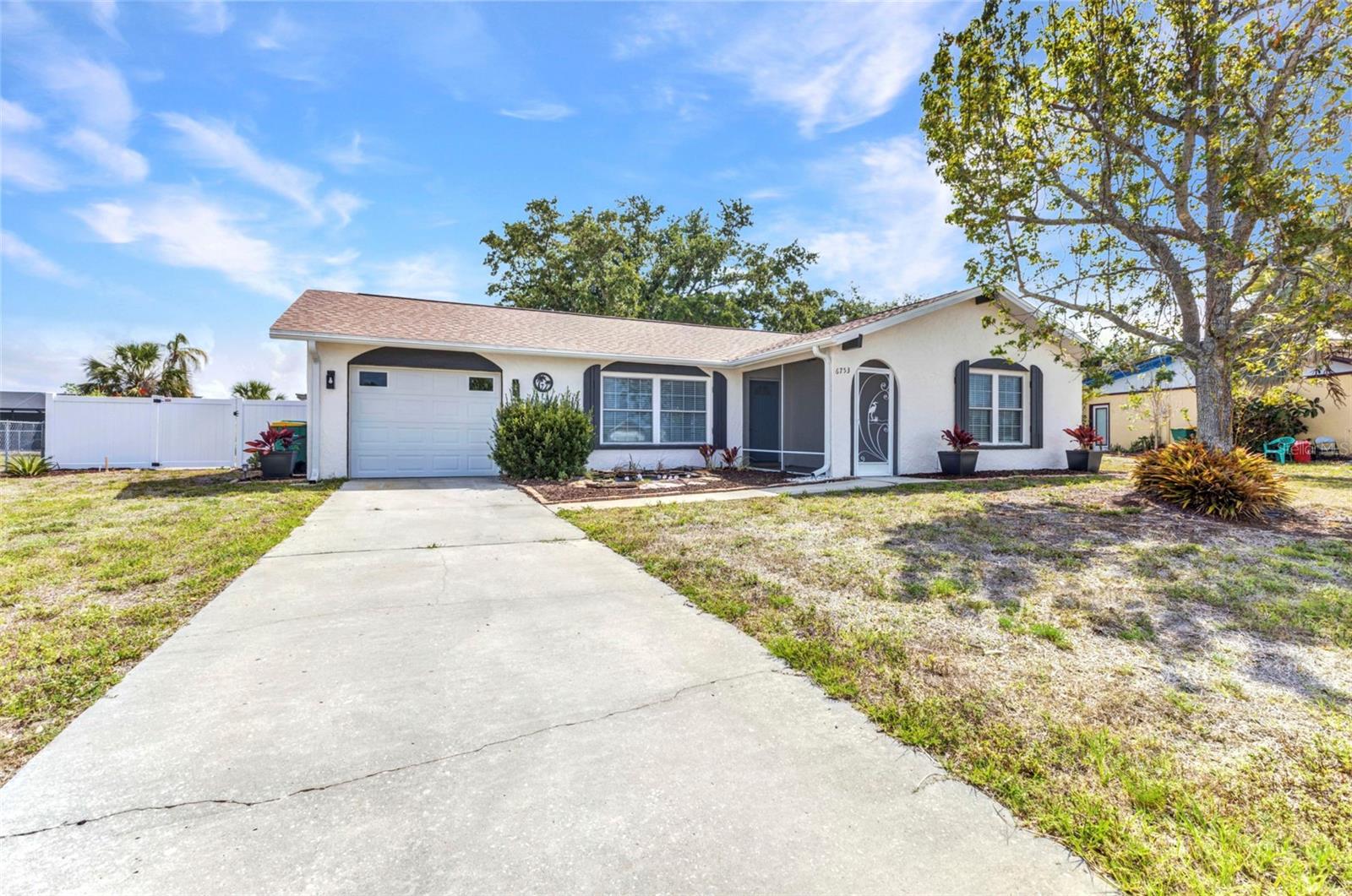 6753 Thorman Rd Property Photo 1