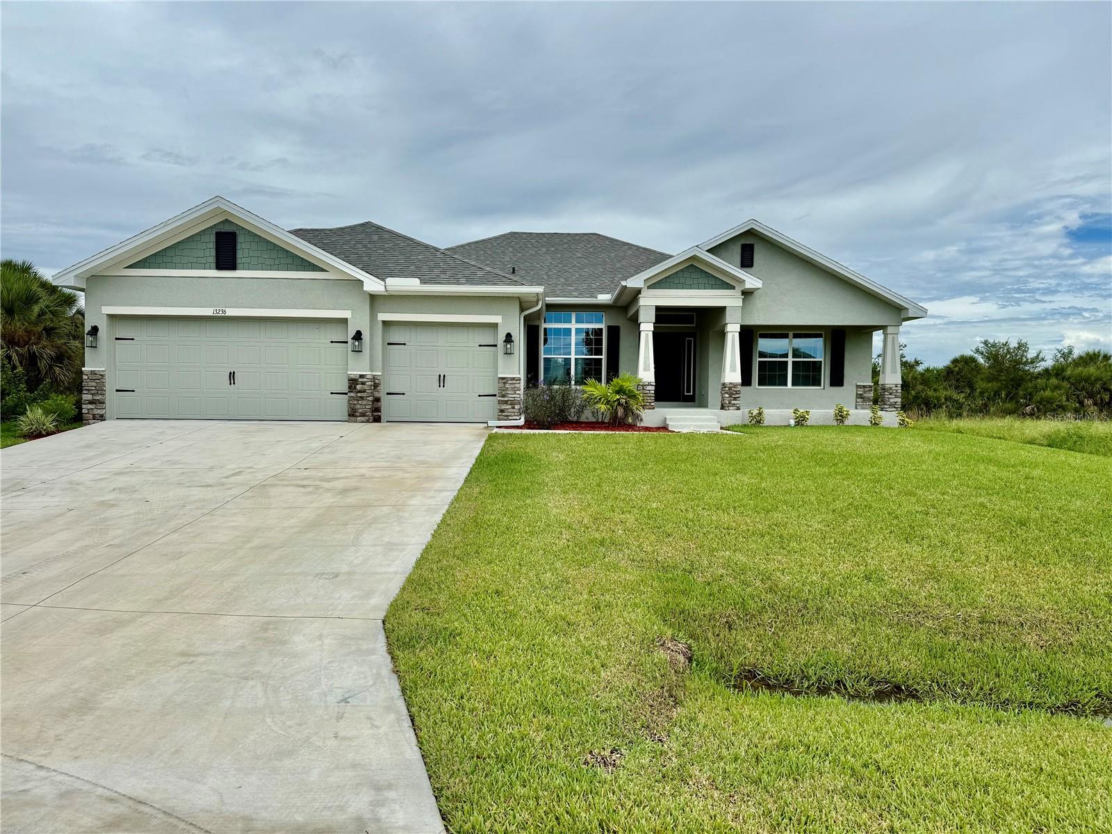 13236 Pace Cir Property Photo 1