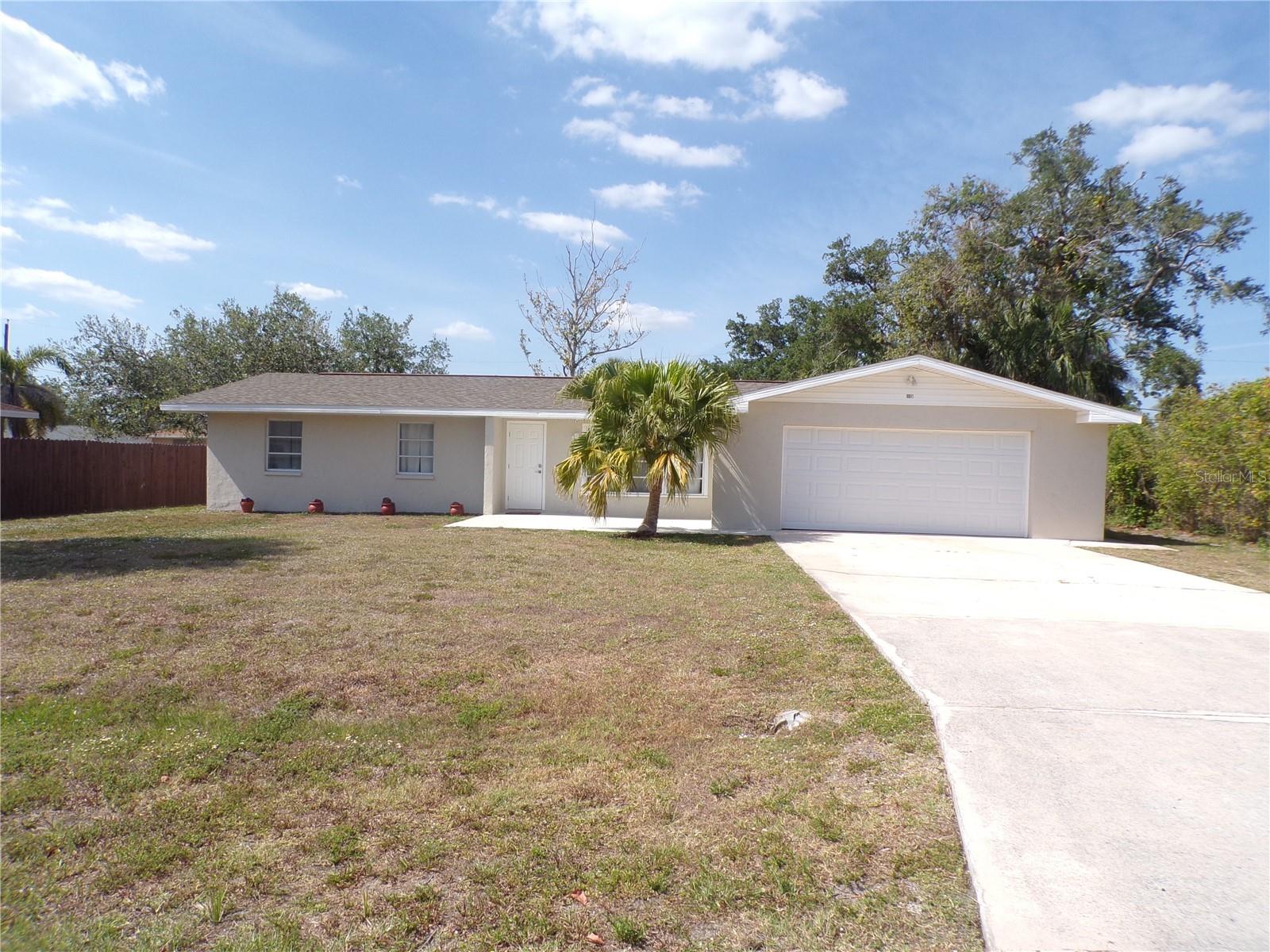 1148 SALINA AVE Property Photo 1