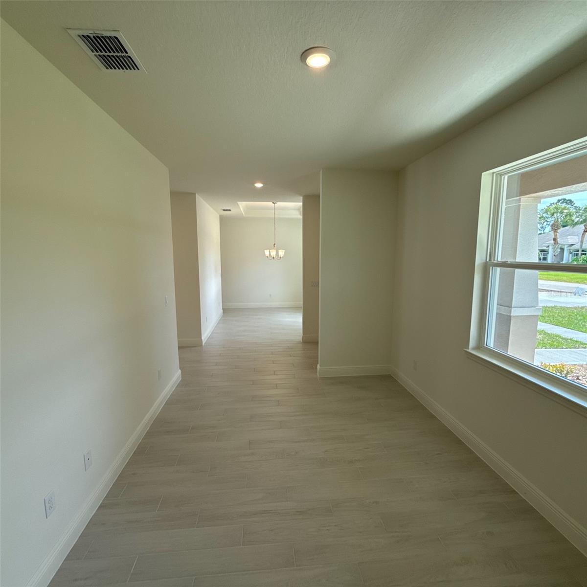 106 Forrester Pl Property Photo 3