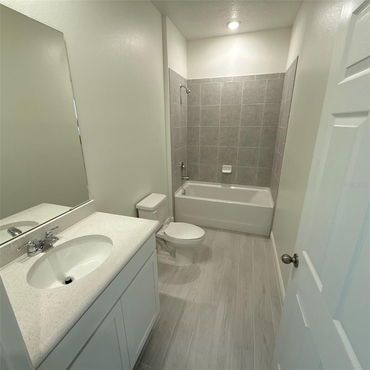 106 Forrester Pl Property Photo 8