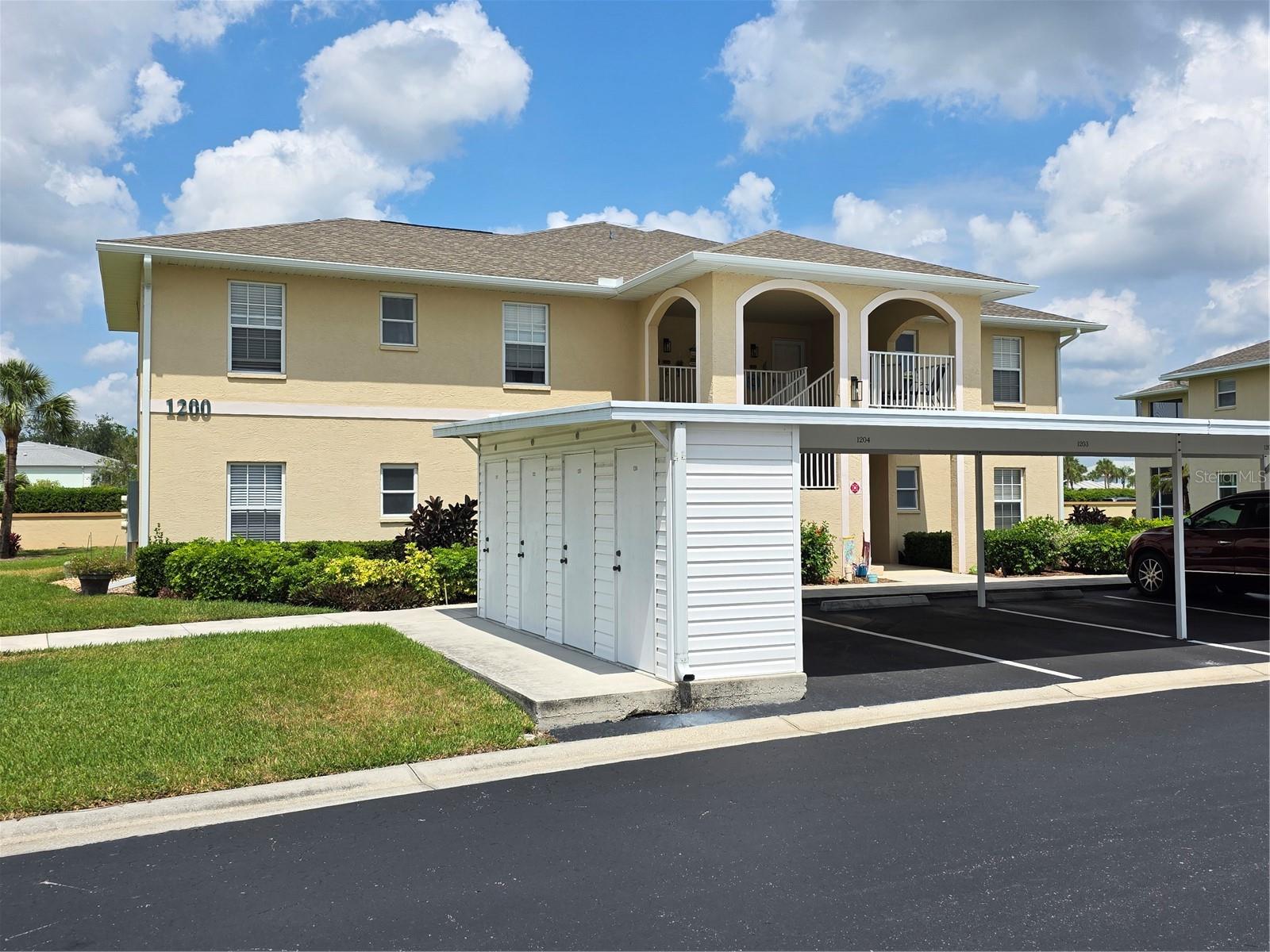 5800 Sabal Trace Dr #1201 Property Photo 1