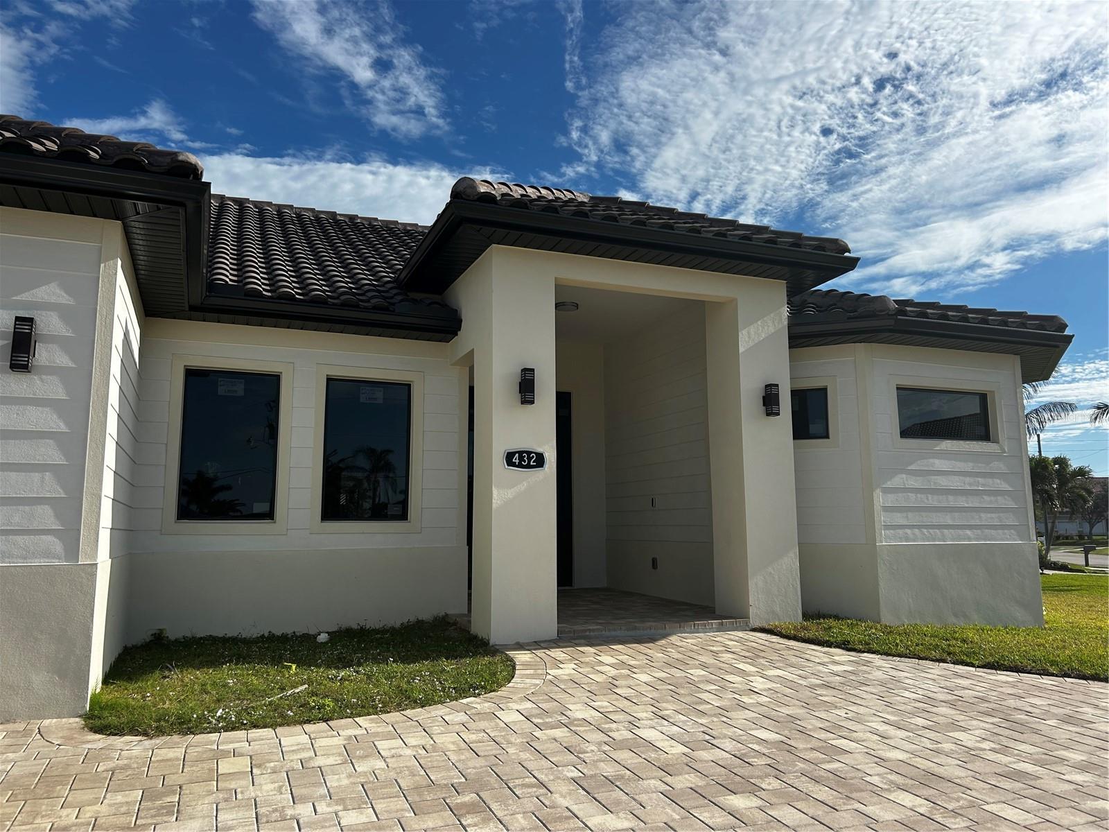 432 Gun Cay Ln Property Photo 1