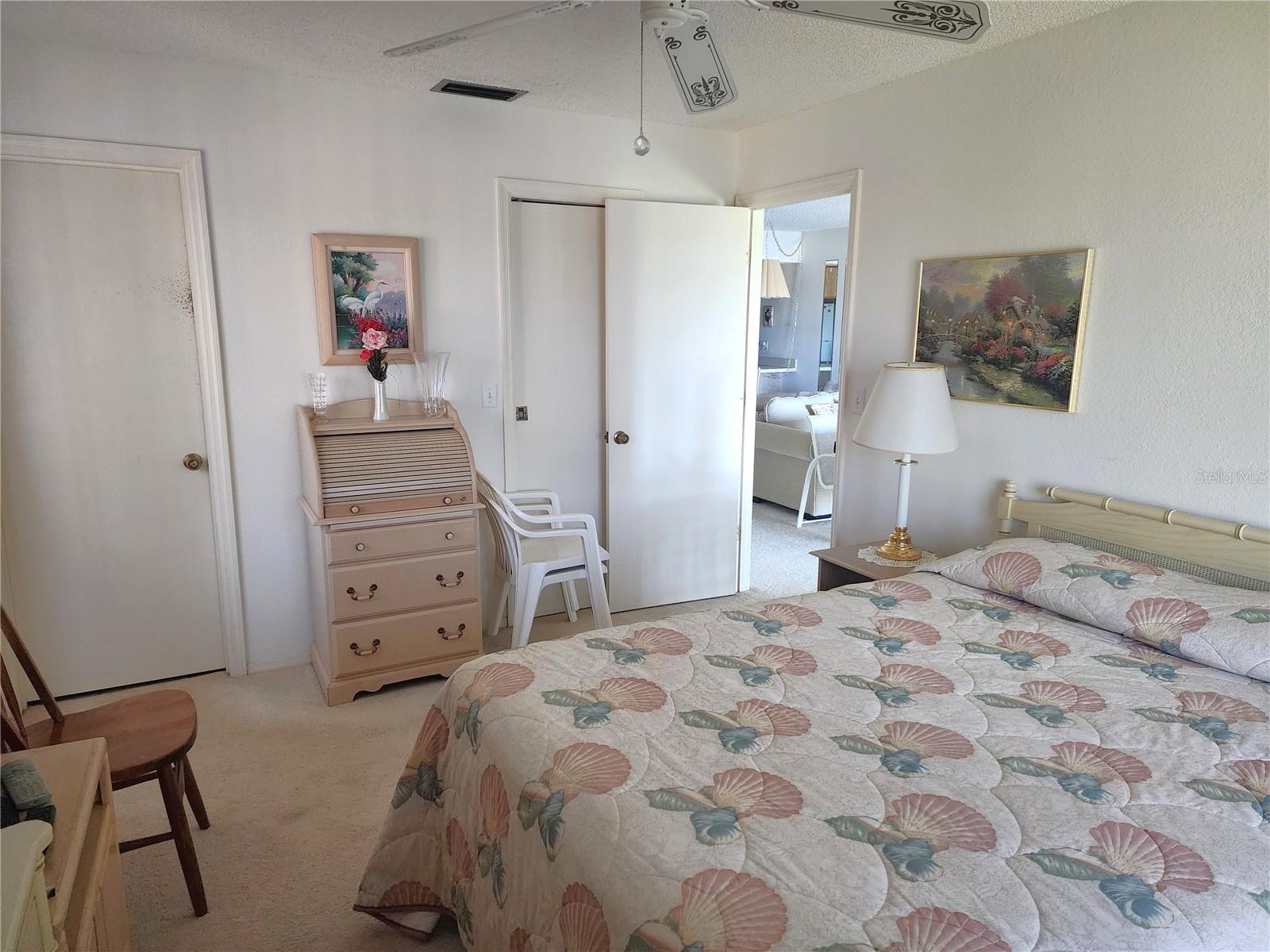 4056 Oakview Dr #e10 Property Photo 6