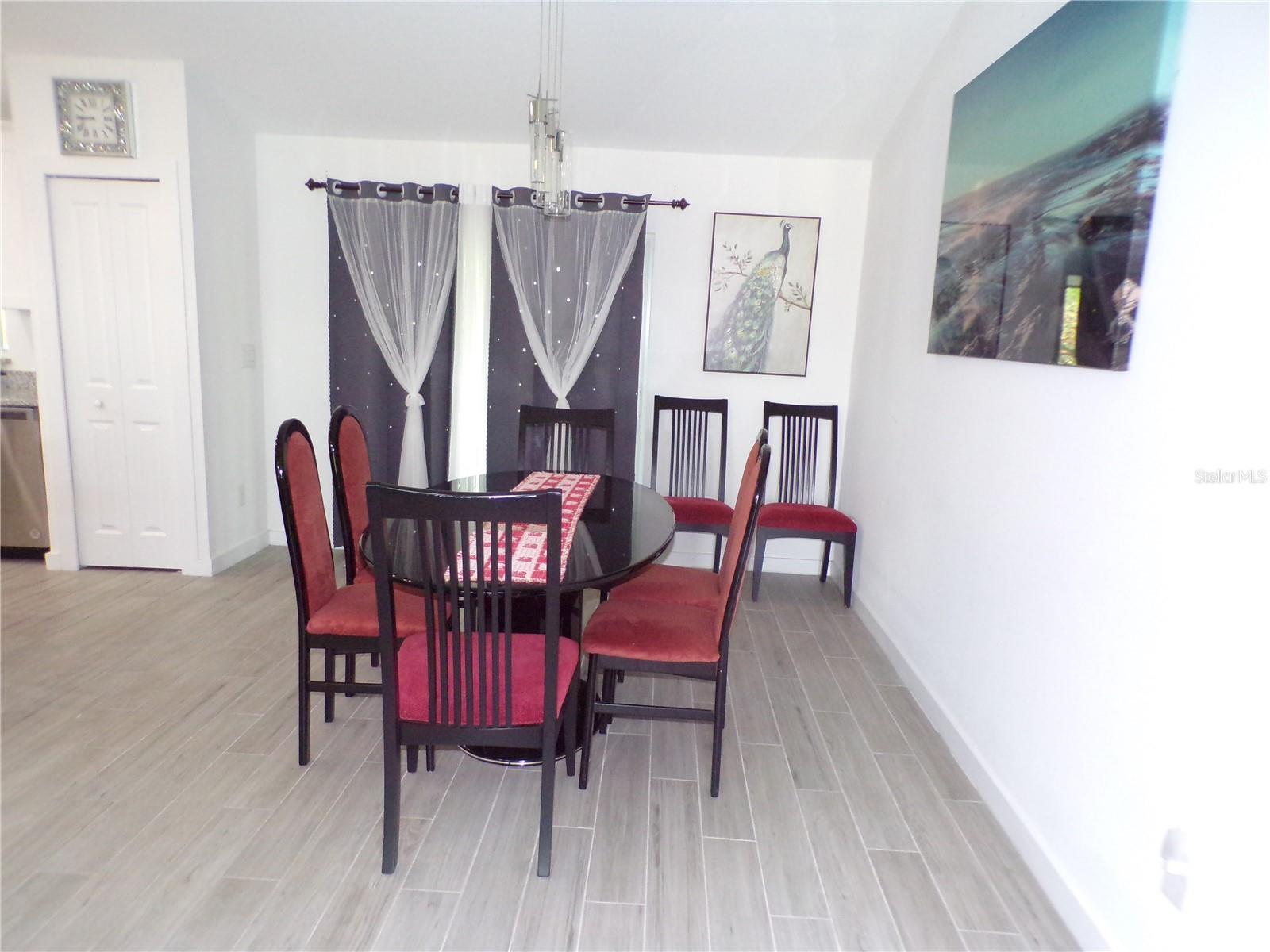 334 Millport St Nw Property Photo 5