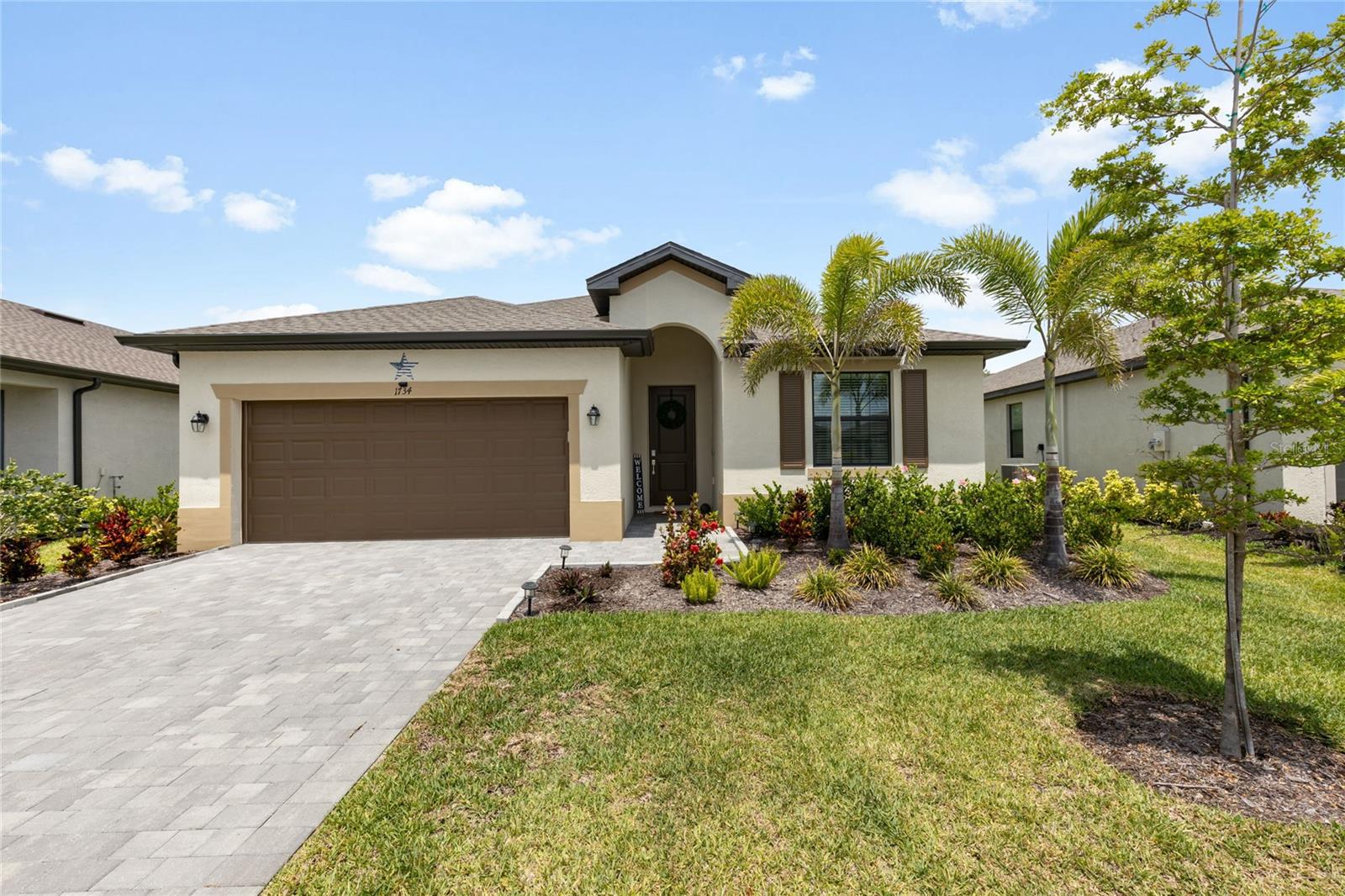 1734 Saddlewood Cir Property Photo 1