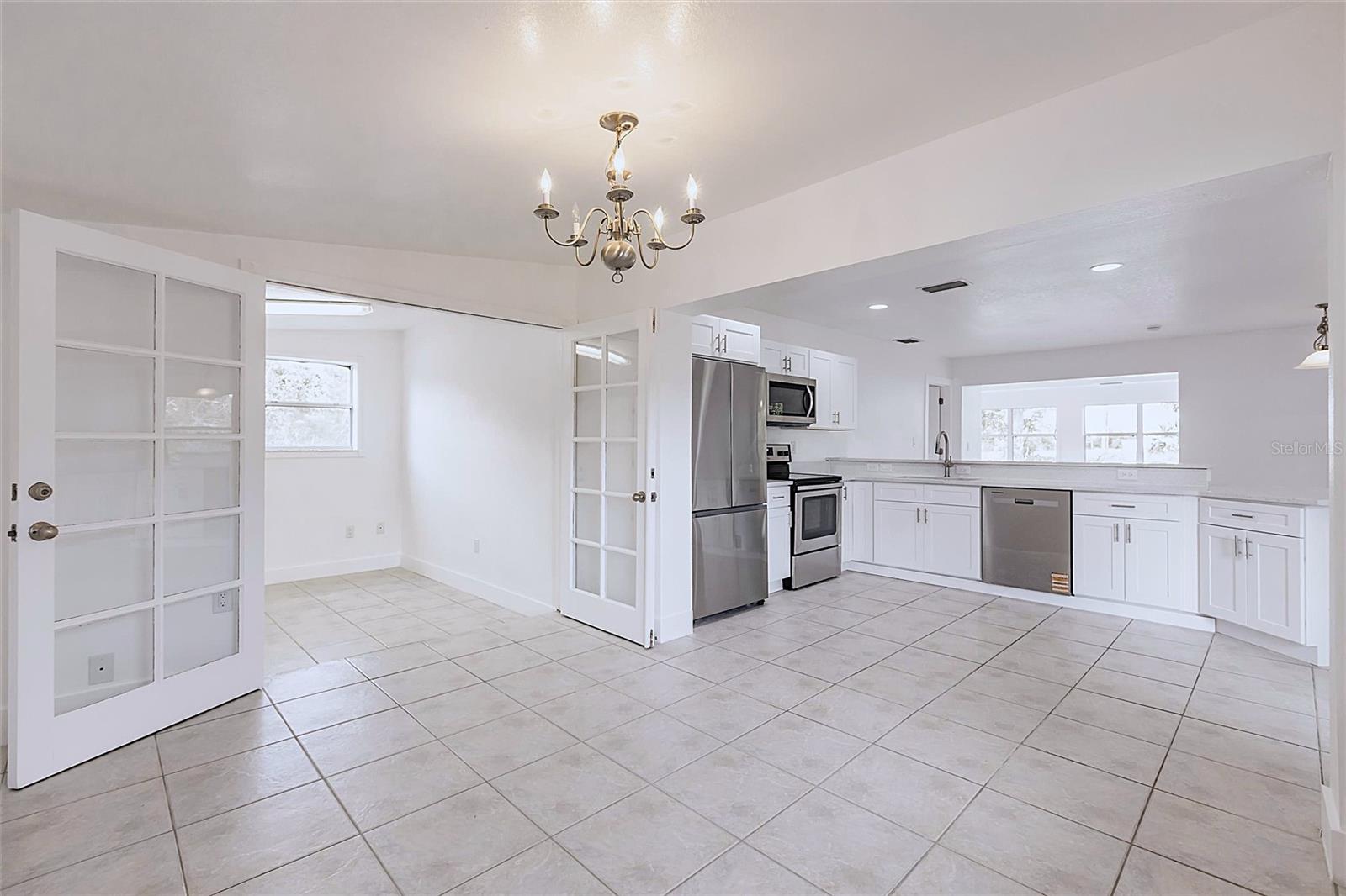 3129 Buttonwood Pl Property Photo 9