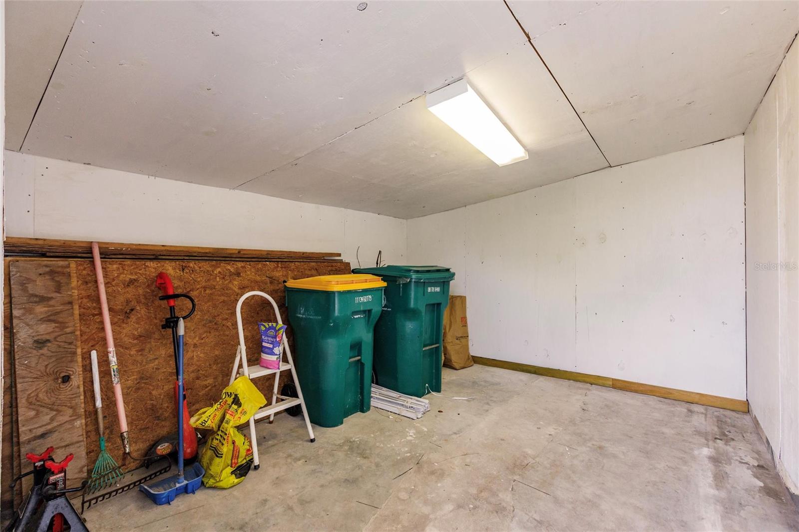 3129 Buttonwood Pl Property Photo 29