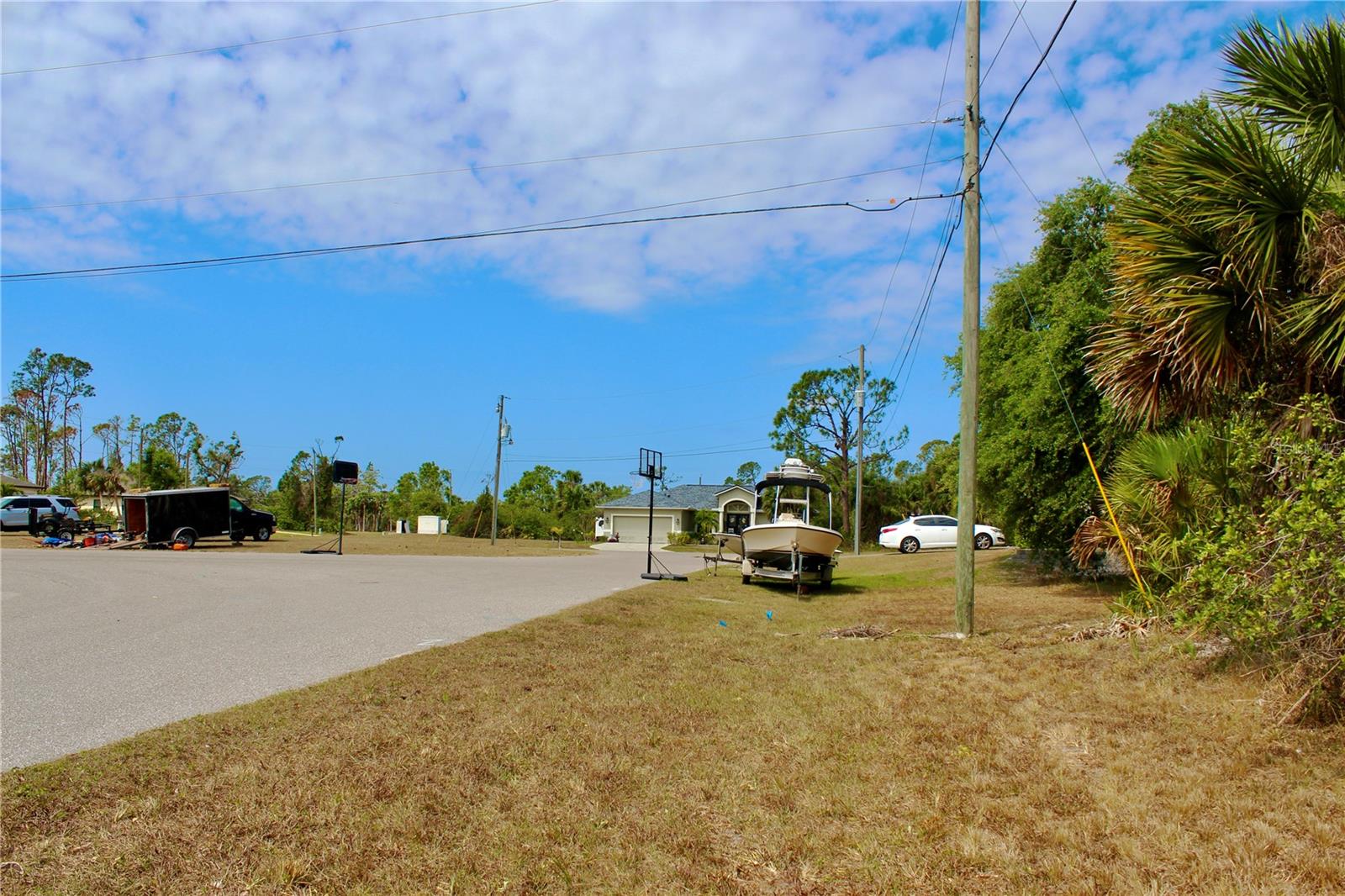 118 Cable Dr Property Photo 4