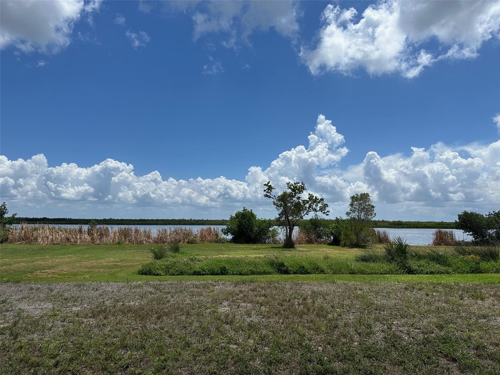 10792 Hatchet Cir Property Photo 5