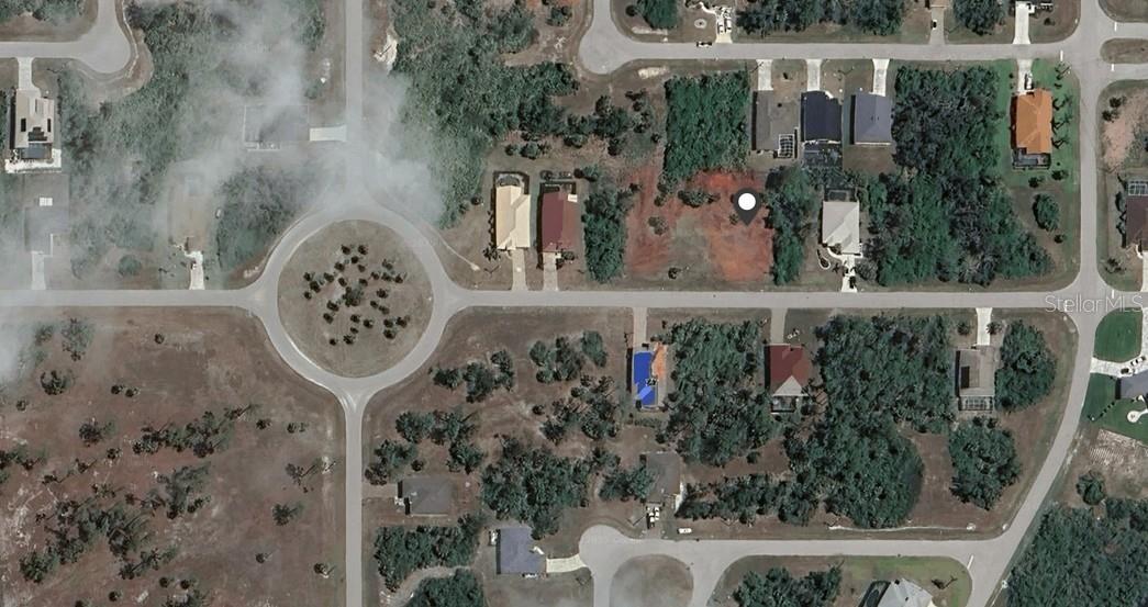 384 Albatross Rd Property Photo 6