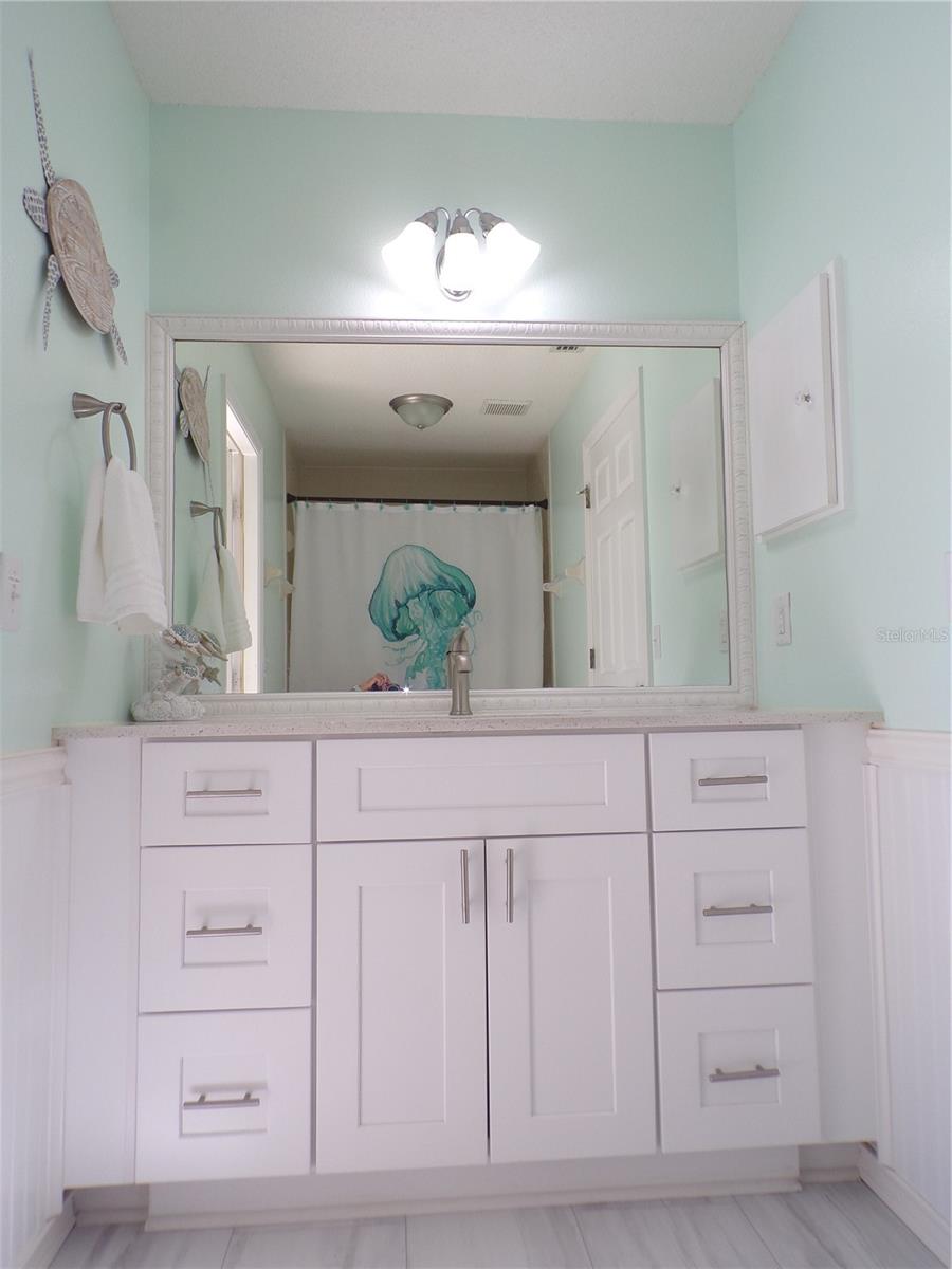 15624 Hennipen Cir Property Photo 20