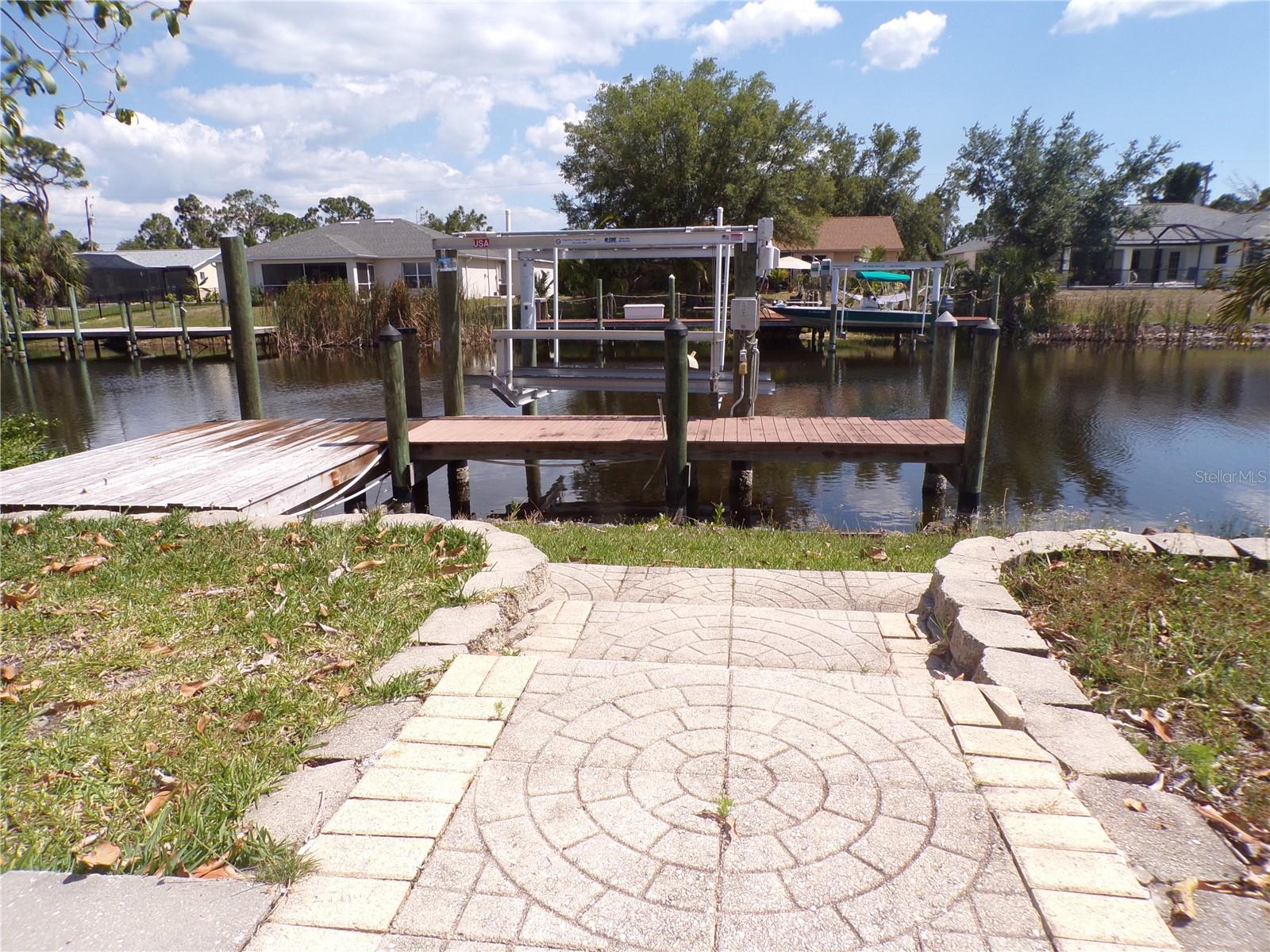 15624 Hennipen Cir Property Photo 28