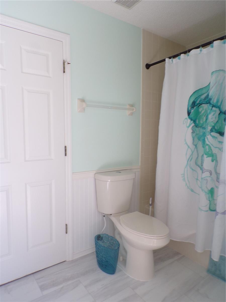 15624 Hennipen Cir Property Photo 34