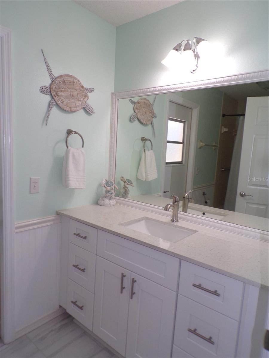 15624 Hennipen Cir Property Photo 38