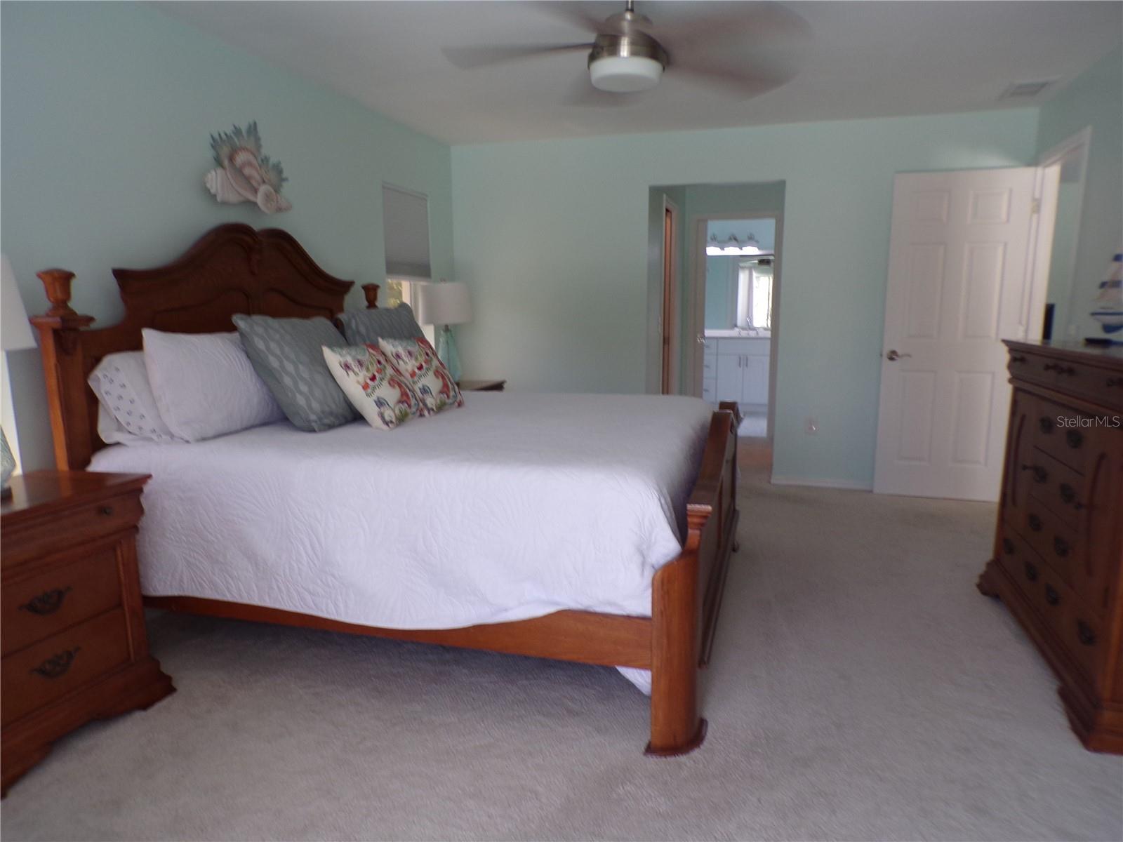 15624 Hennipen Cir Property Photo 45