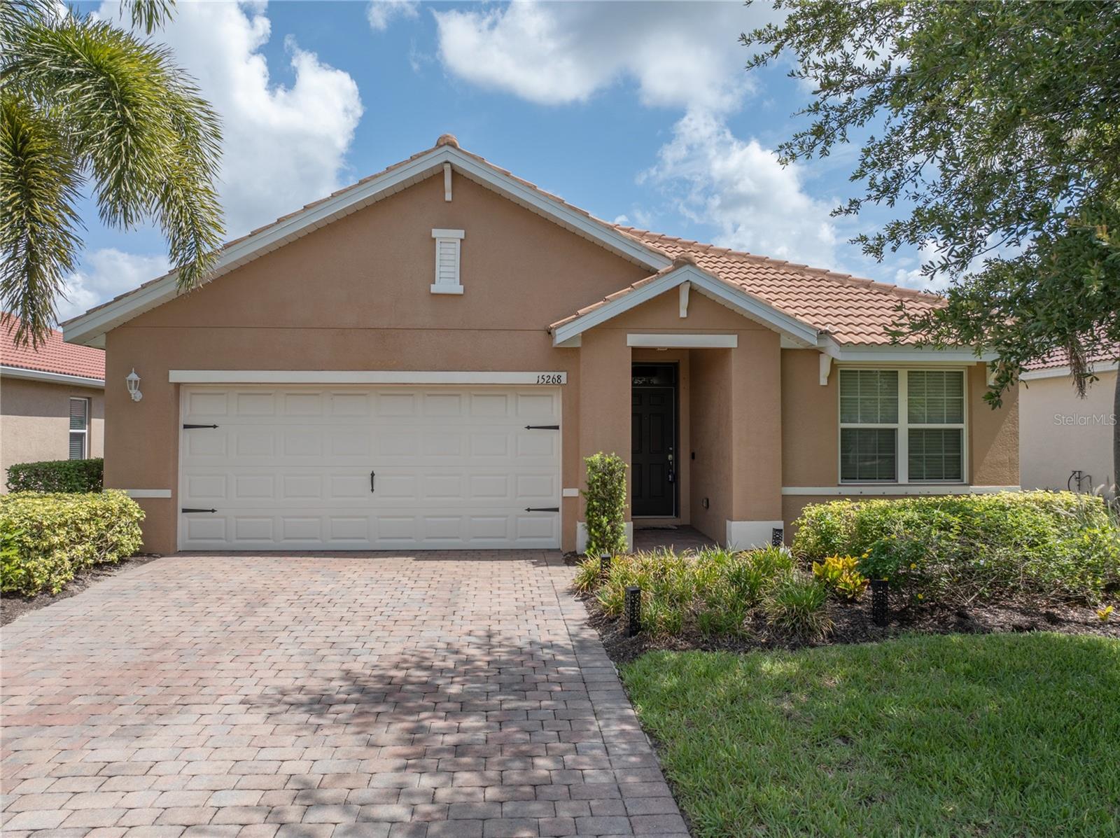 15268 YELLOW WOOD DR