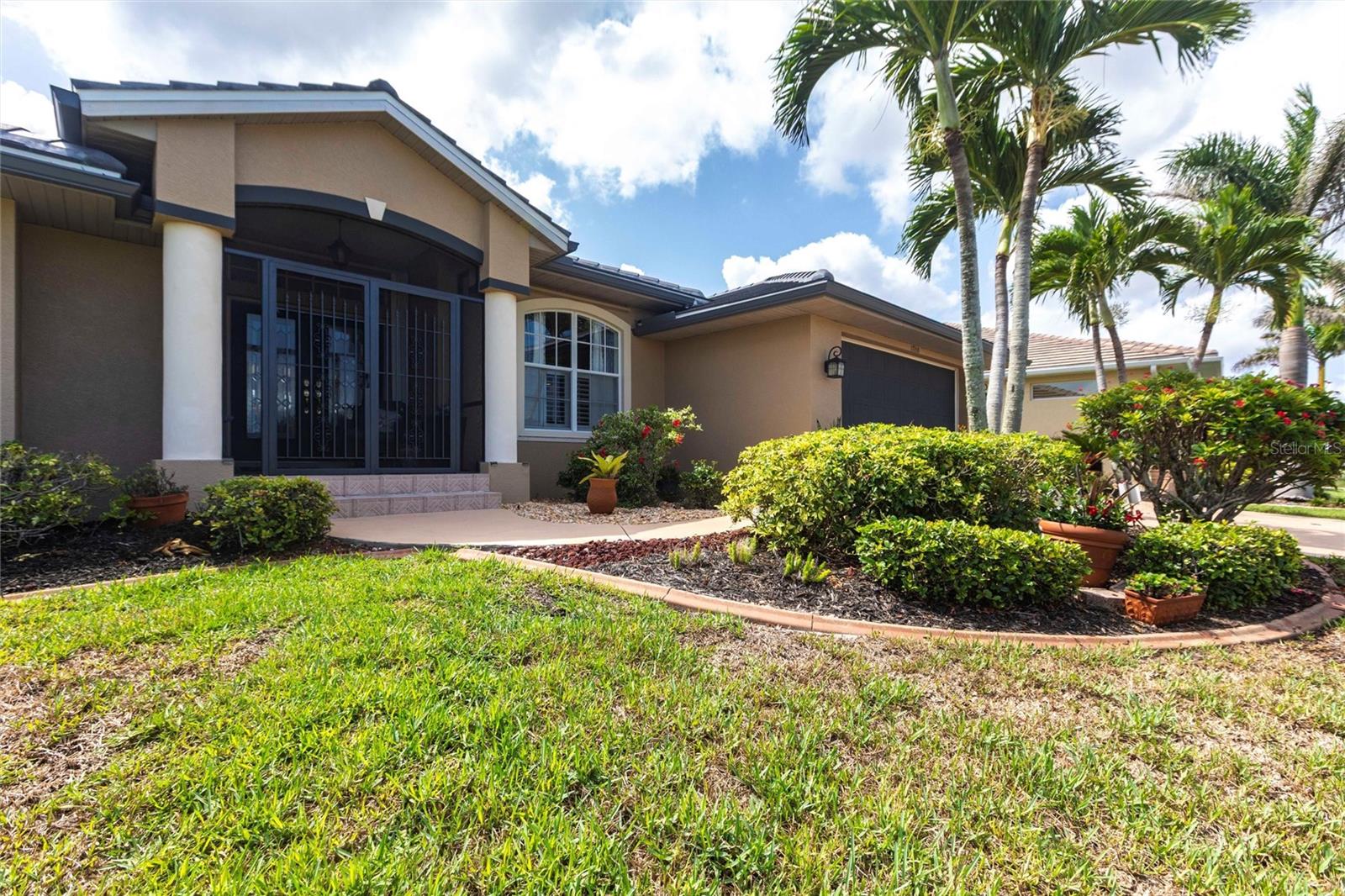 17150 Sarong Ln Property Photo 1