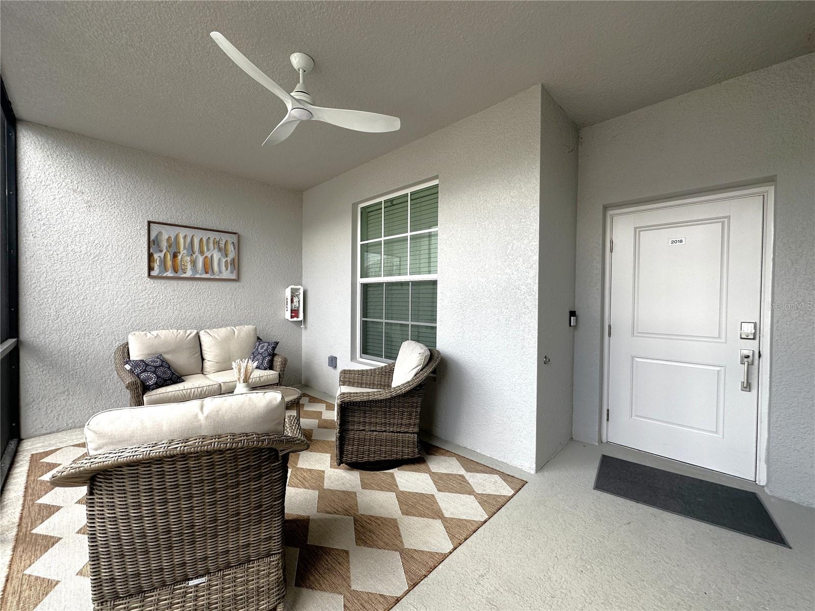 14221 Heritage Landing Blvd #2018 Property Photo 3