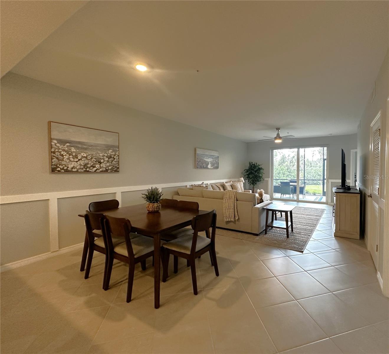 14221 Heritage Landing Blvd #2018 Property Photo 5