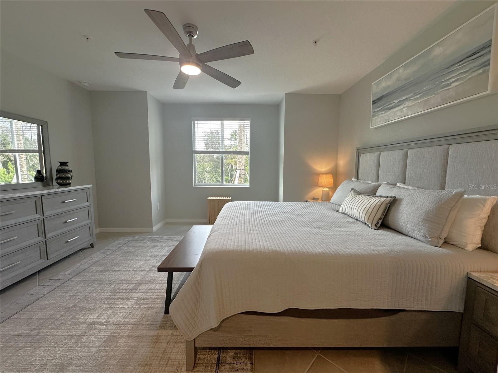 14221 Heritage Landing Blvd #2018 Property Photo 13