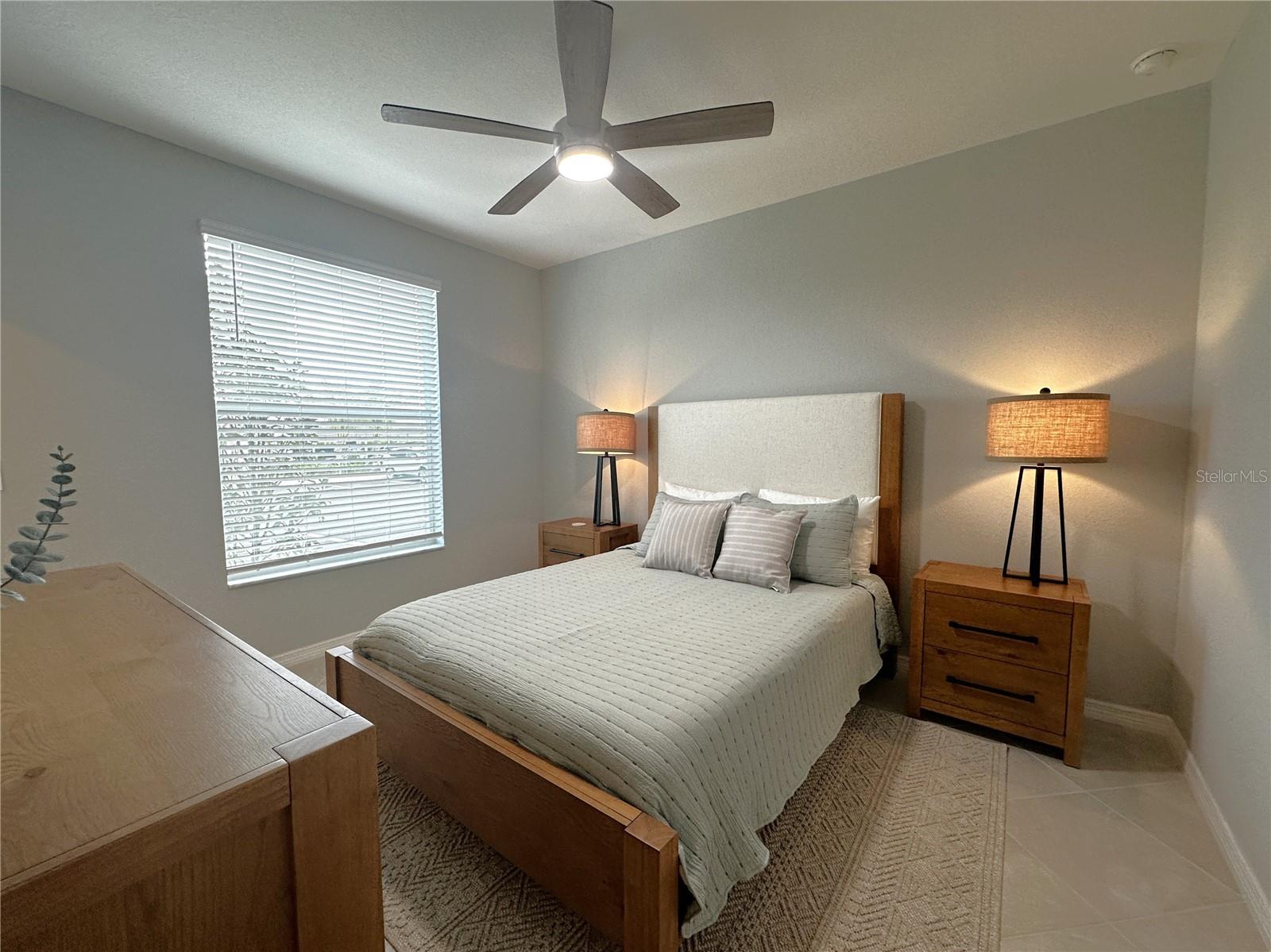 14221 Heritage Landing Blvd #2018 Property Photo 17