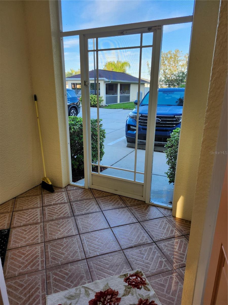 1216 Rio De Janeiro Ave #301 Property Photo 2