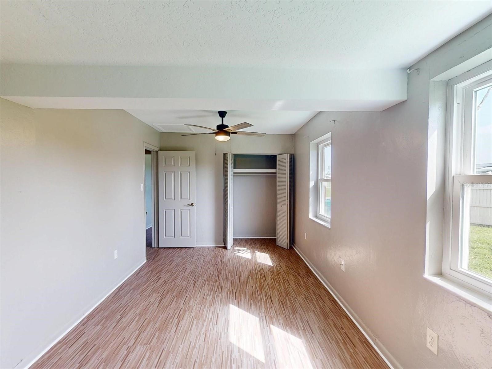 2513 Ambrose Ln Property Photo 24