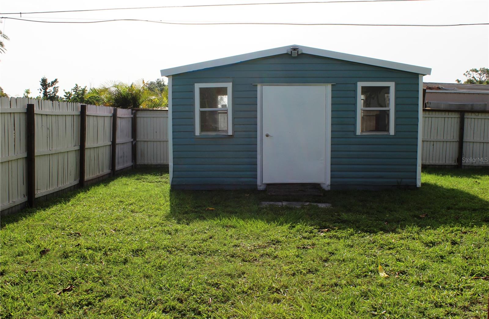 2513 Ambrose Ln Property Photo 52