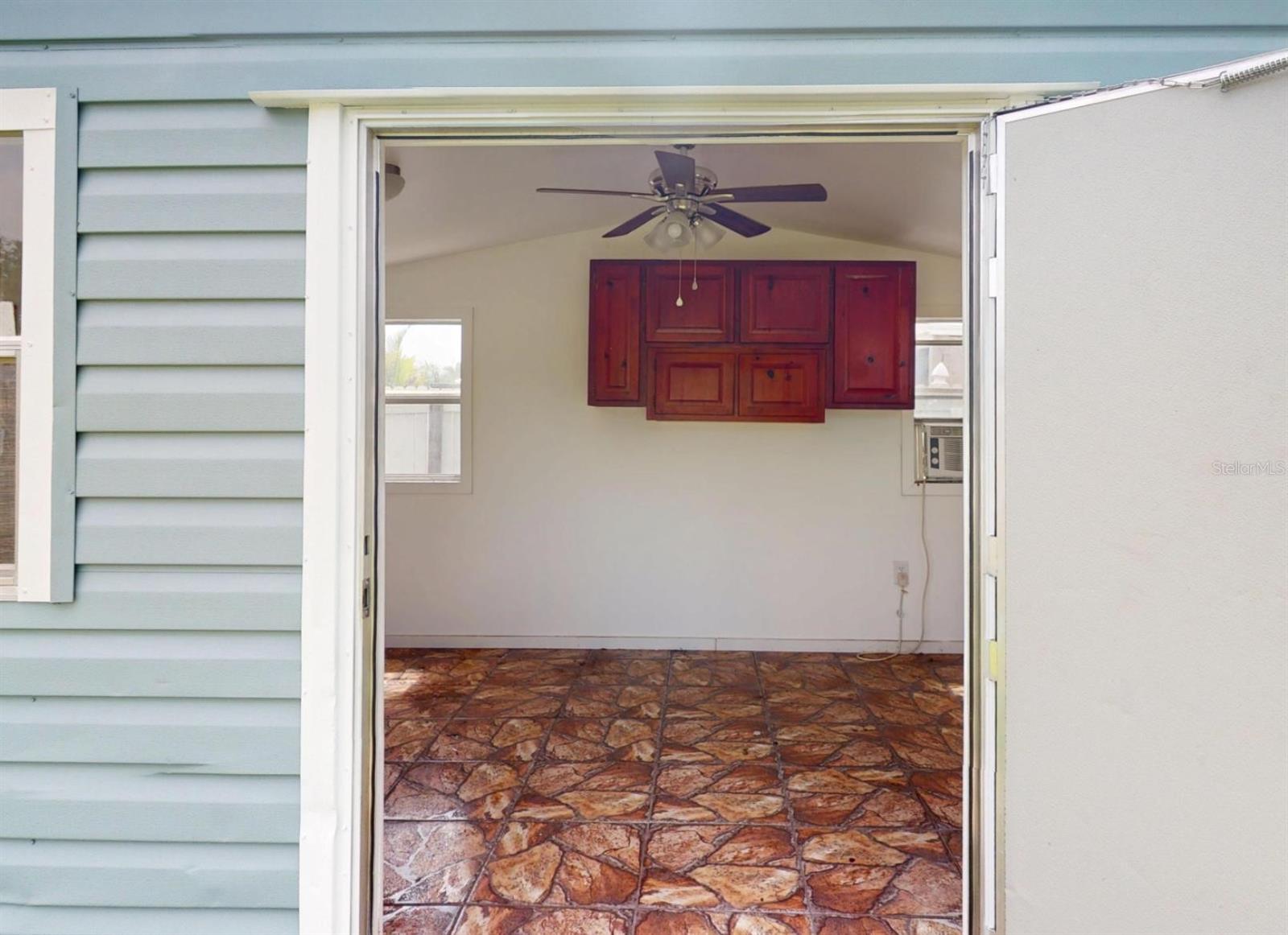 2513 Ambrose Ln Property Photo 53