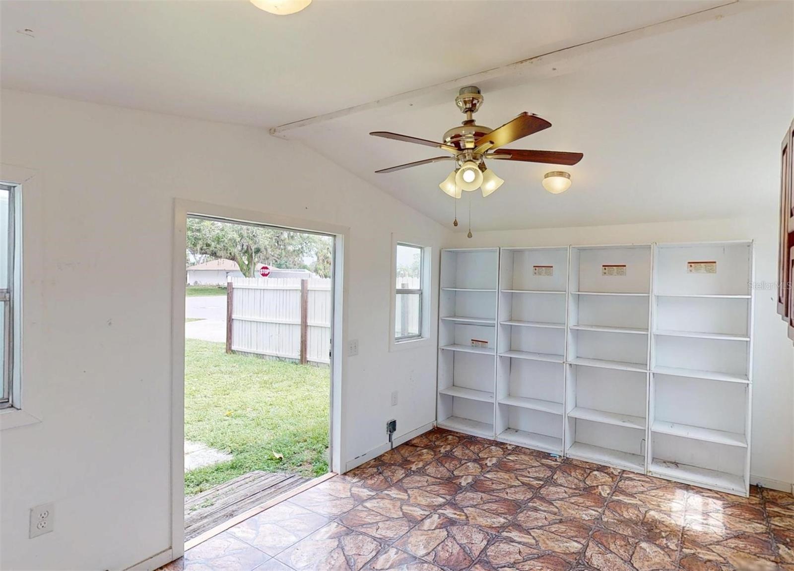 2513 Ambrose Ln Property Photo 54