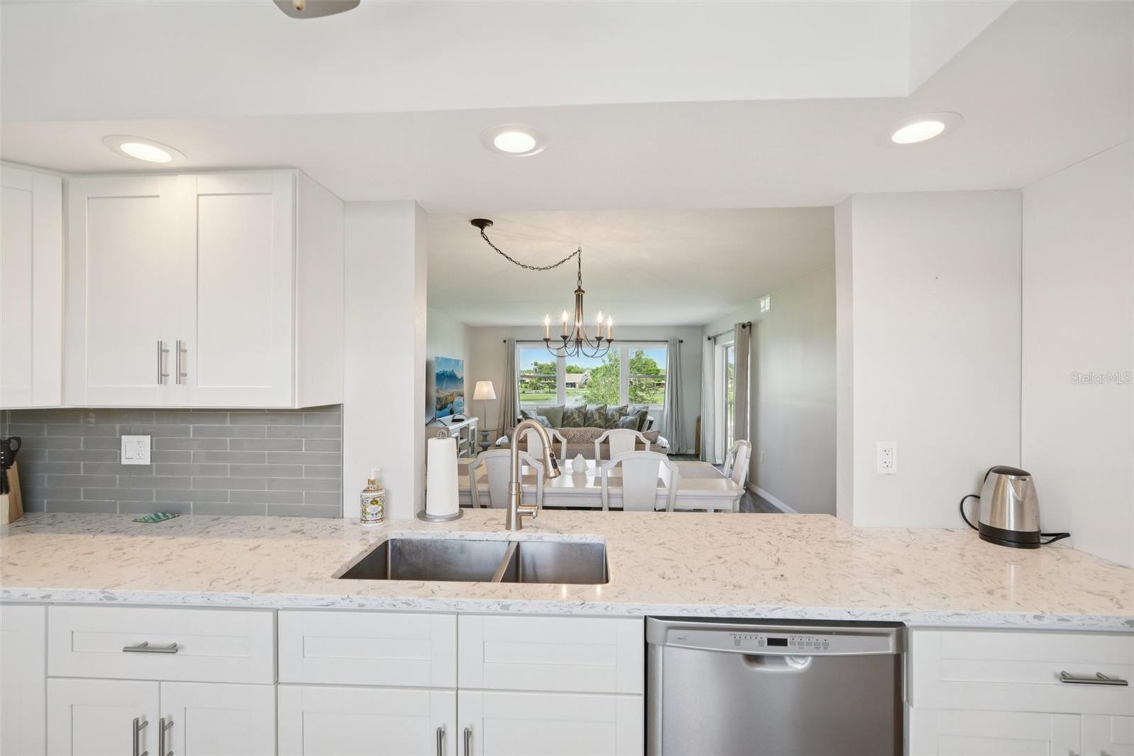 1700 Pine Valley Dr #205 Property Photo 12