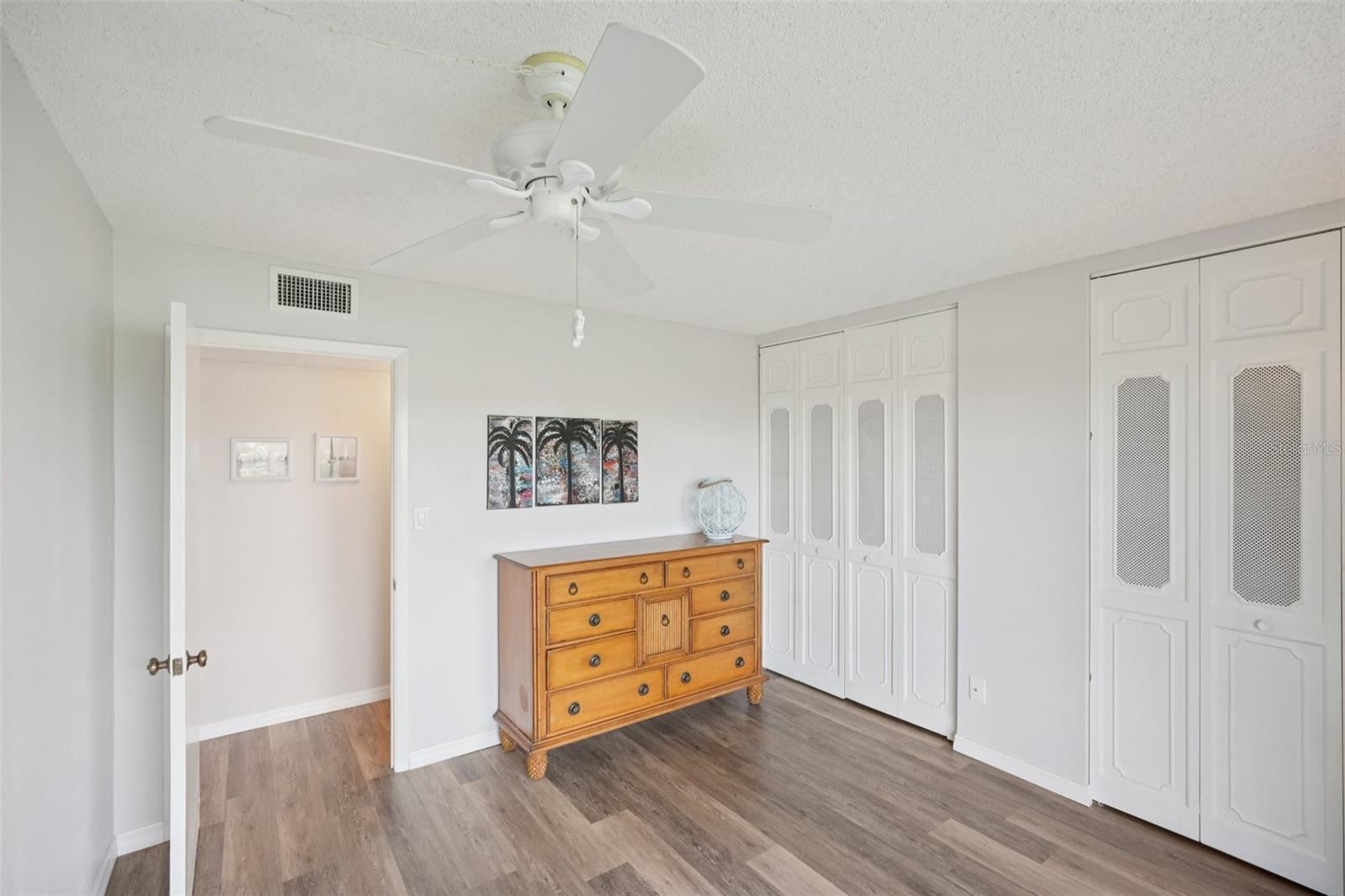 1700 Pine Valley Dr #205 Property Photo 18