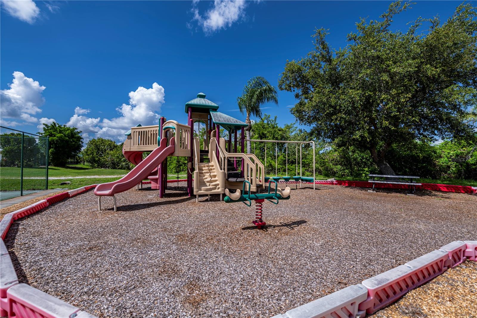 4041 Lea Marie Island Dr Property Photo 25