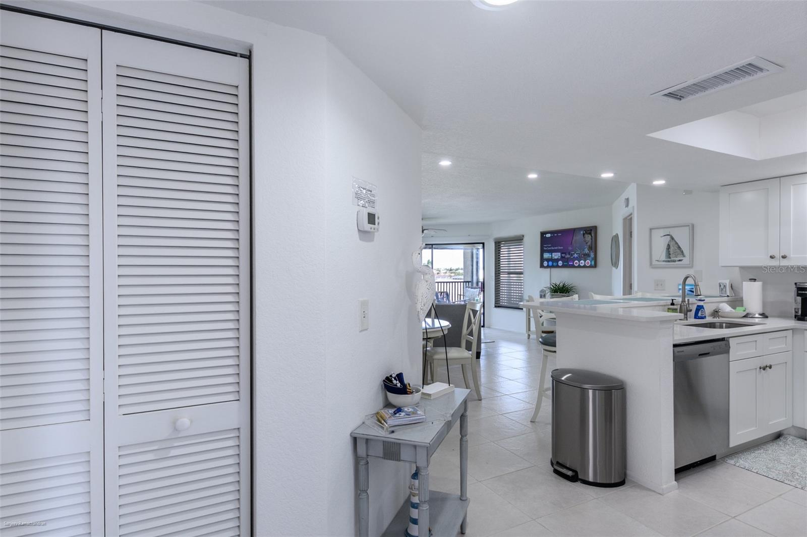2601 W Marion Ave #41c Property Photo 6