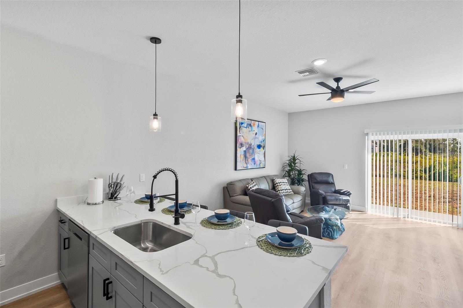 9155 Agate St Property Photo 3