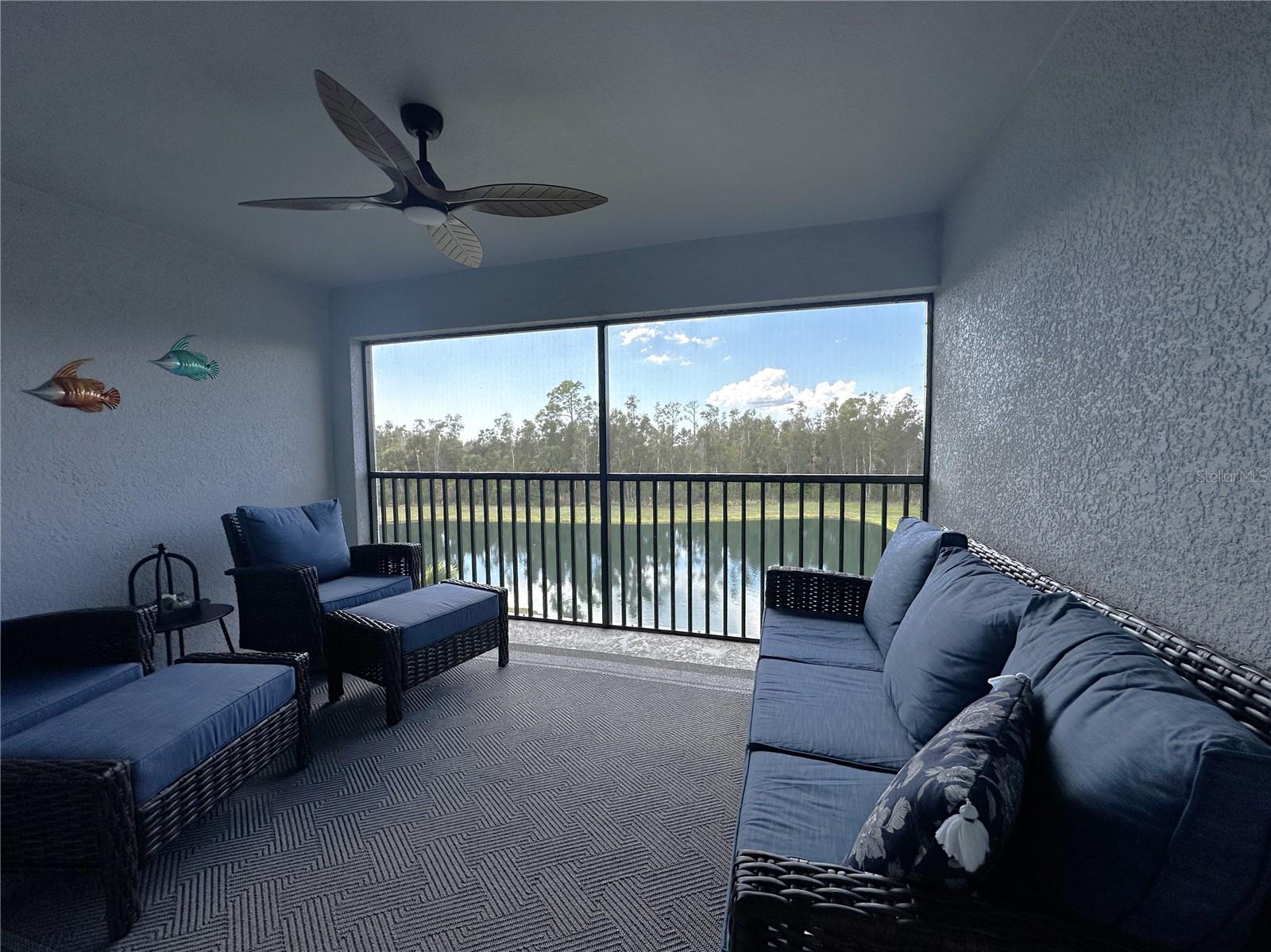 14231 Heritage Landing Blvd #1928 Property Photo 1