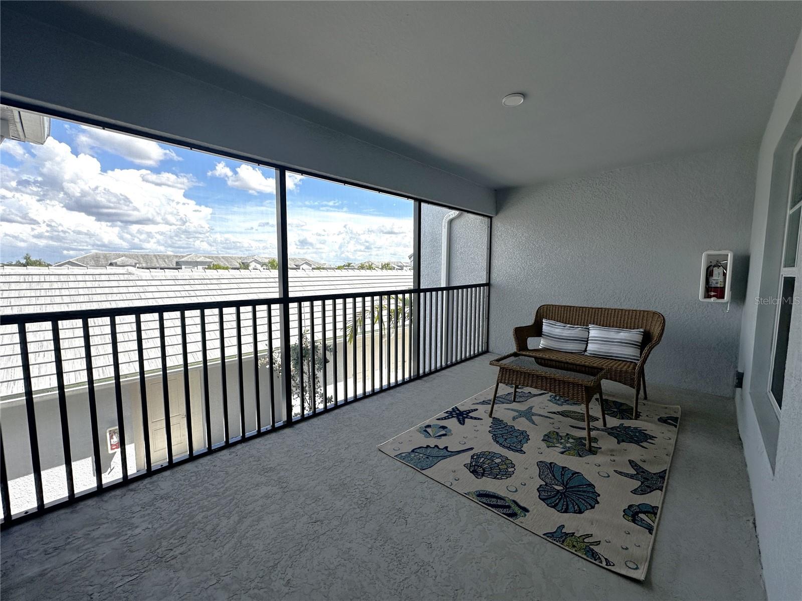 14231 Heritage Landing Blvd #1928 Property Photo 3