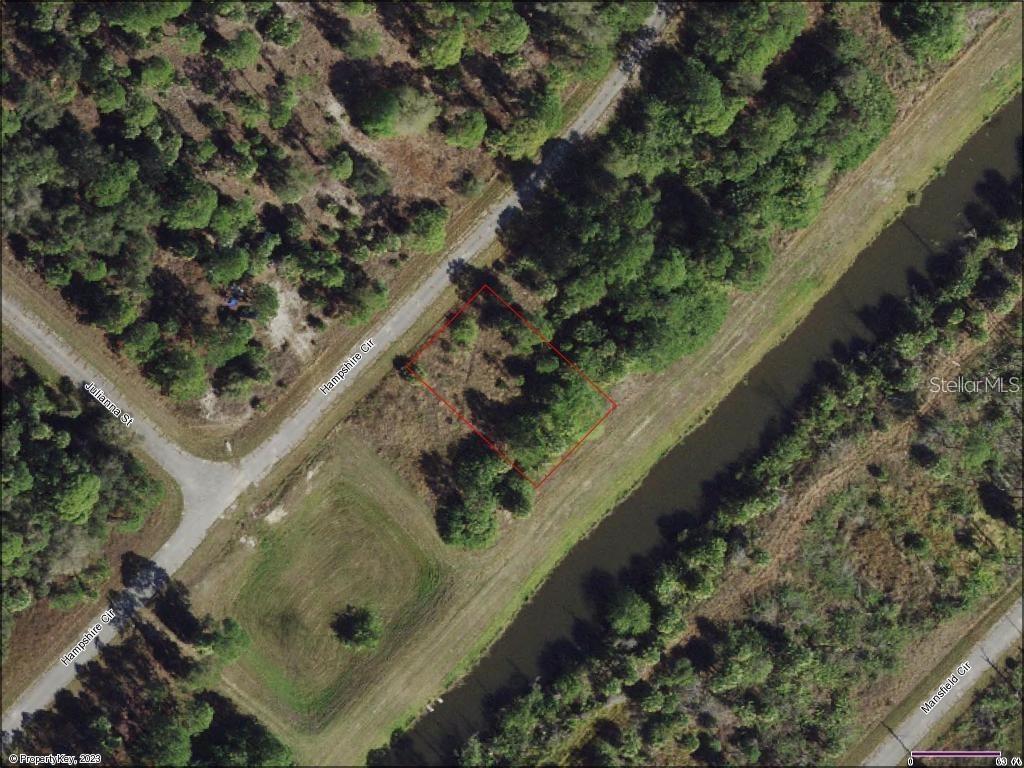 Hampshire Cir Property Photo 1