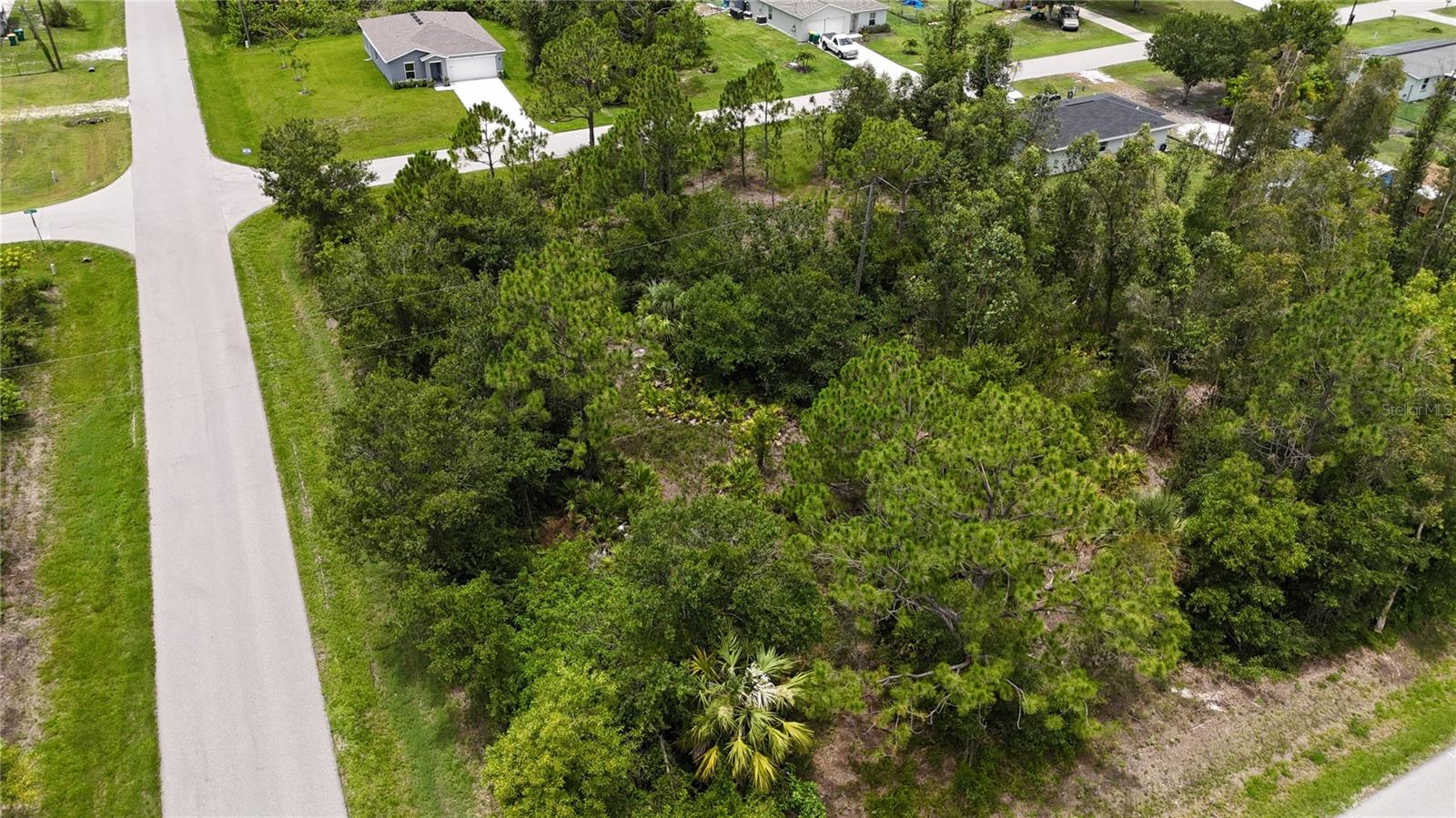 11317 4TH AVE Property Photo 1