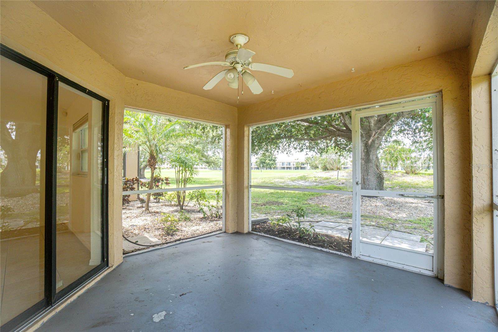 1203 Saxony Cir Property Photo 40
