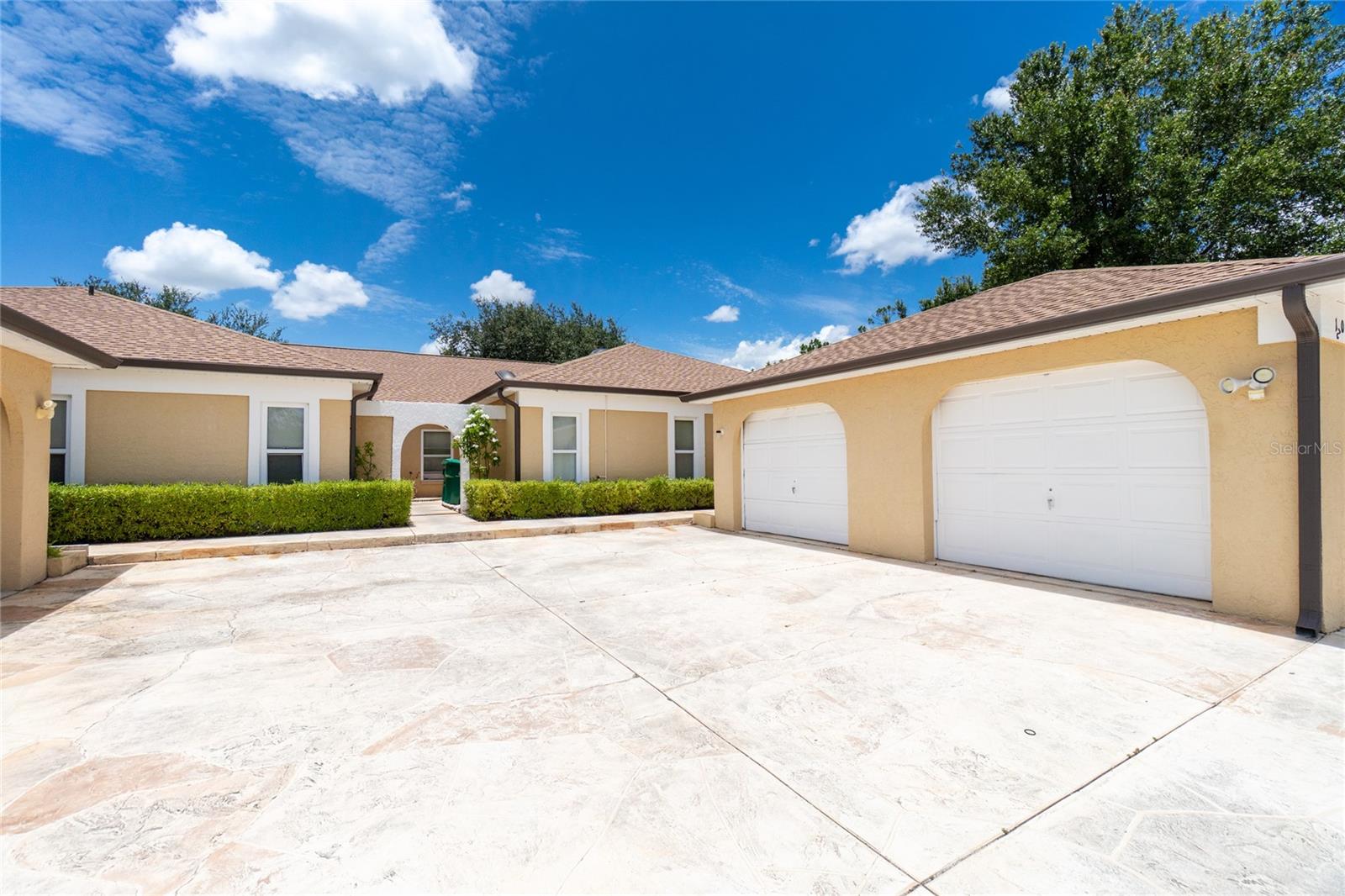1203 Saxony Cir Property Photo 50