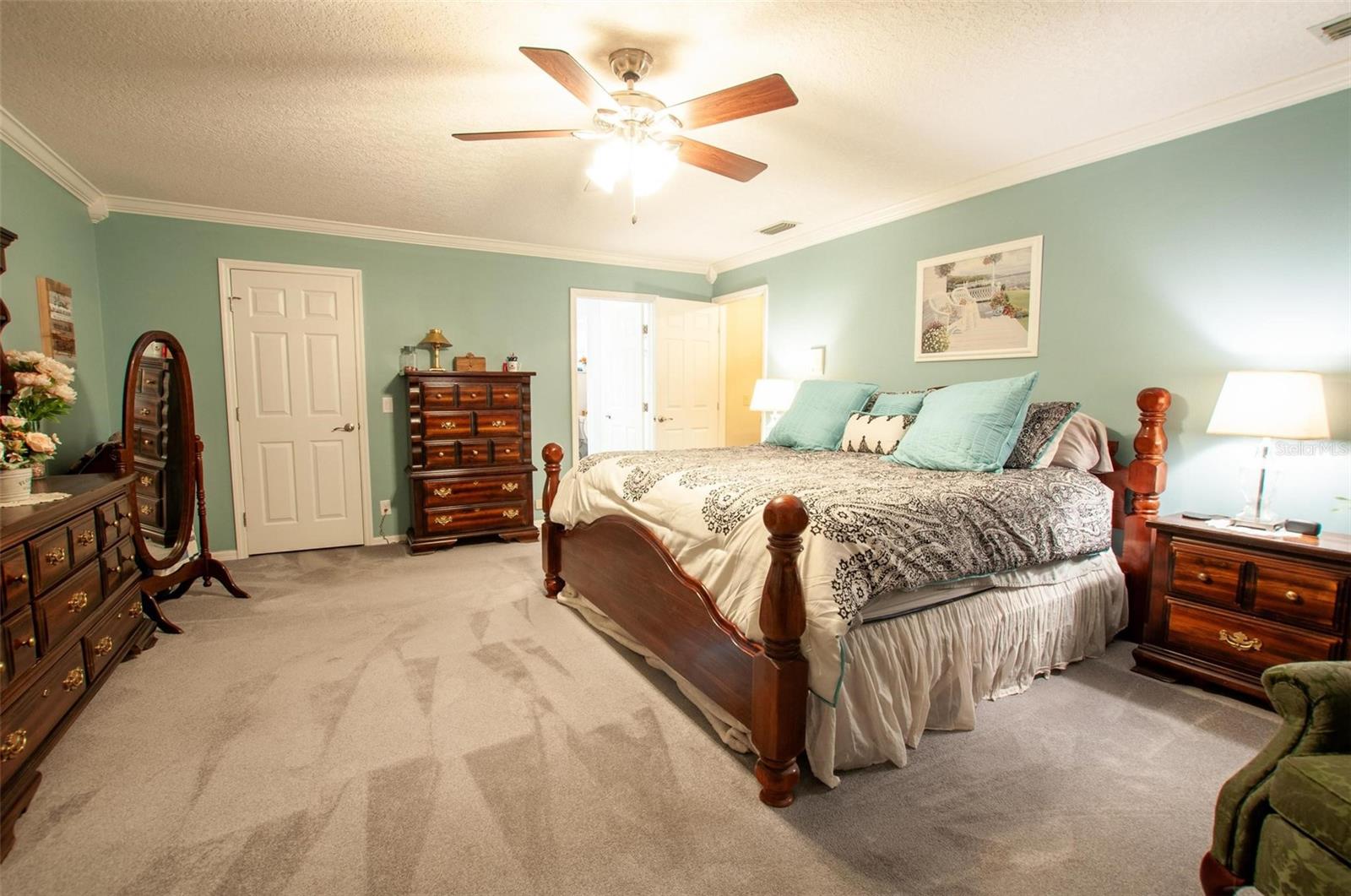 3990 Ne Ashley Ter Property Photo 41