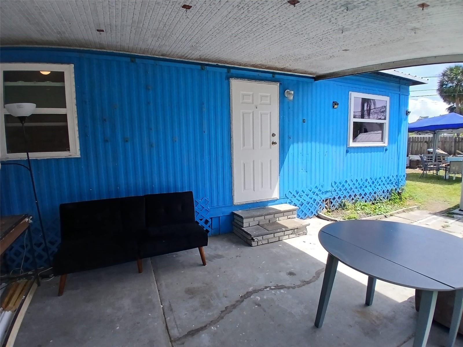 6604 SANDRA DR Property Photo 1