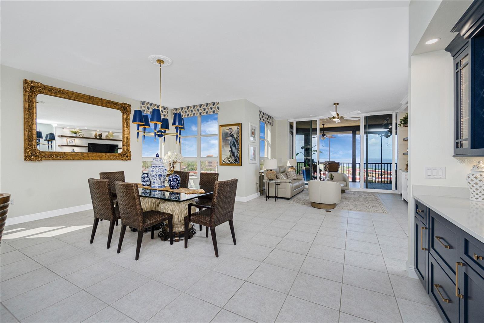 3313 Sunset Key Cir #701 Property Photo 7