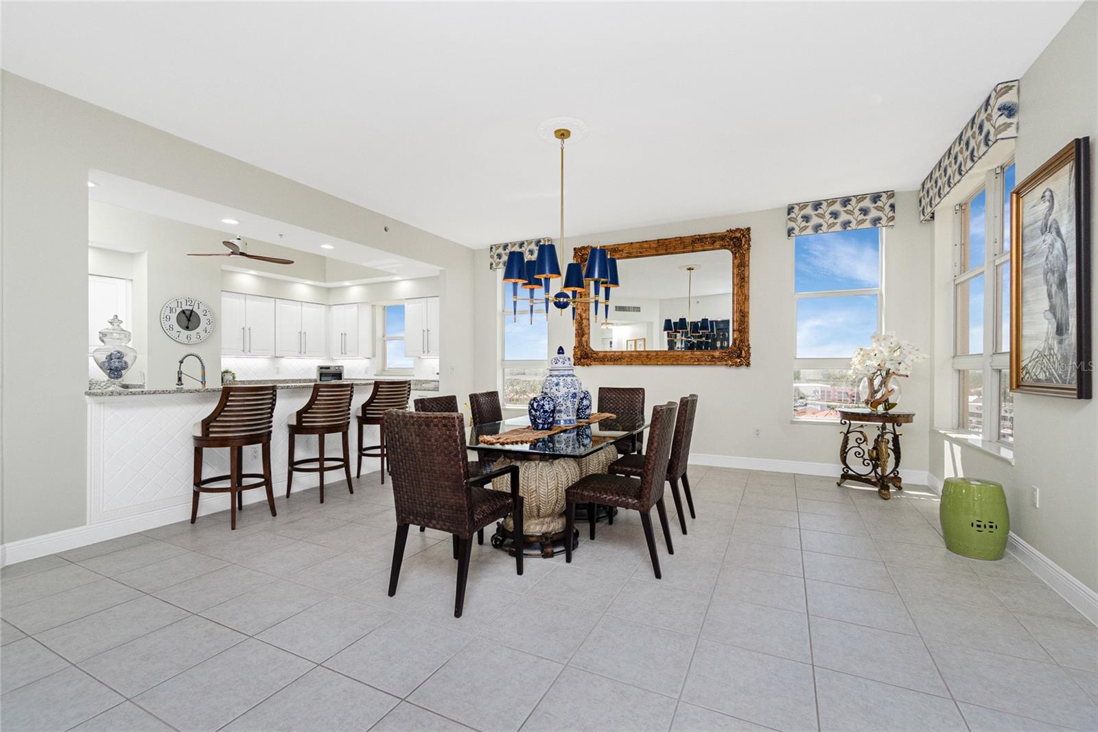 3313 Sunset Key Cir #701 Property Photo 15
