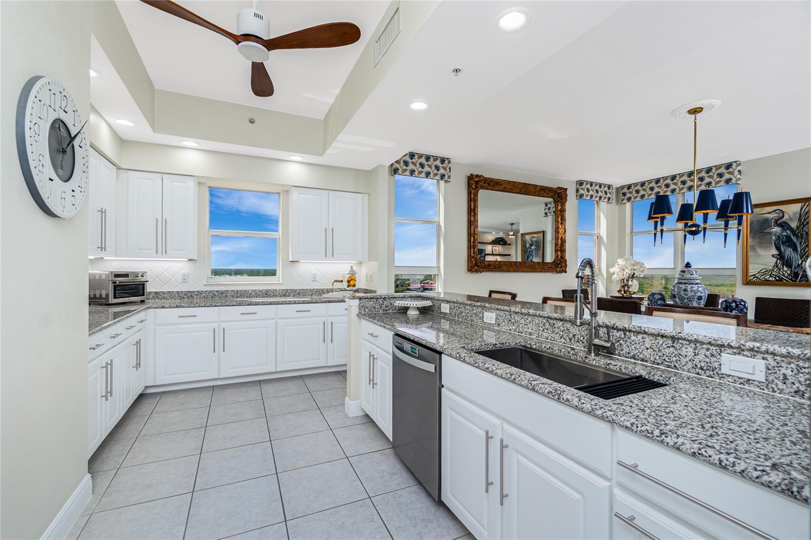 3313 Sunset Key Cir #701 Property Photo 22
