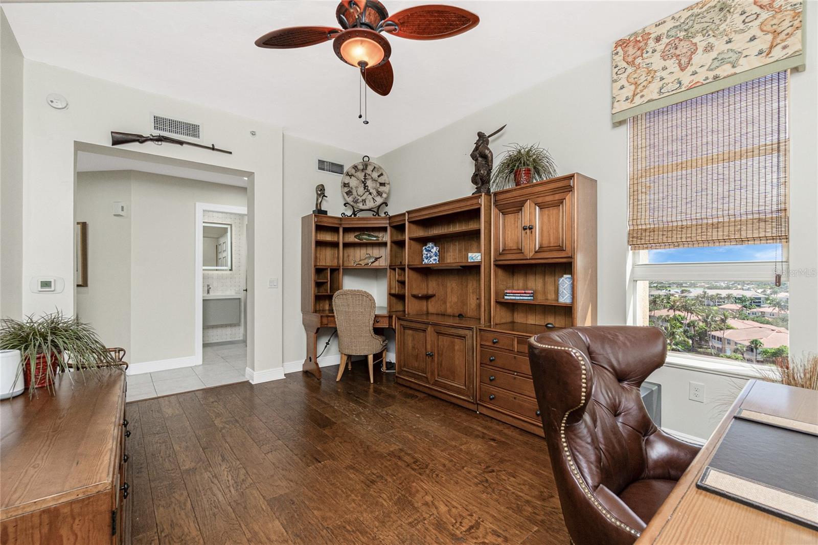 3313 Sunset Key Cir #701 Property Photo 24