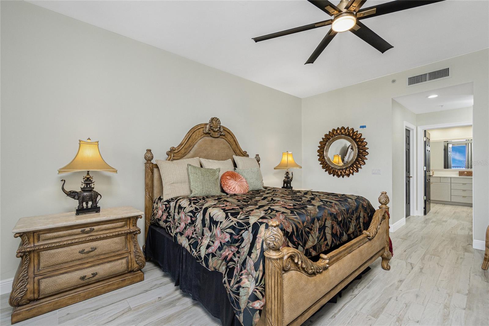 3313 Sunset Key Cir #701 Property Photo 26