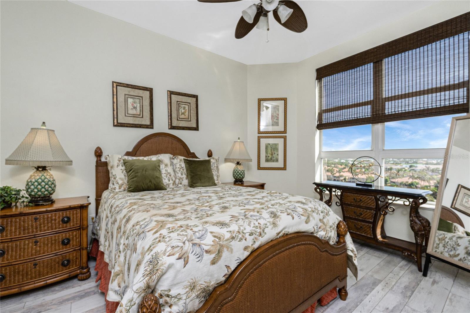 3313 Sunset Key Cir #701 Property Photo 32